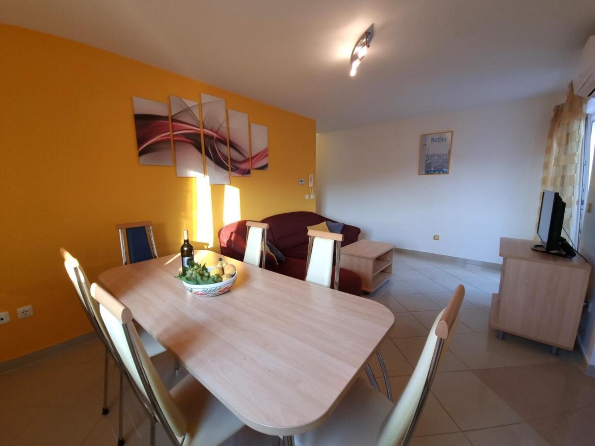 Apartments Kay Baška Екстериор снимка