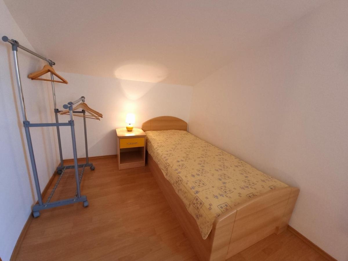 Apartments Kay Baška Екстериор снимка