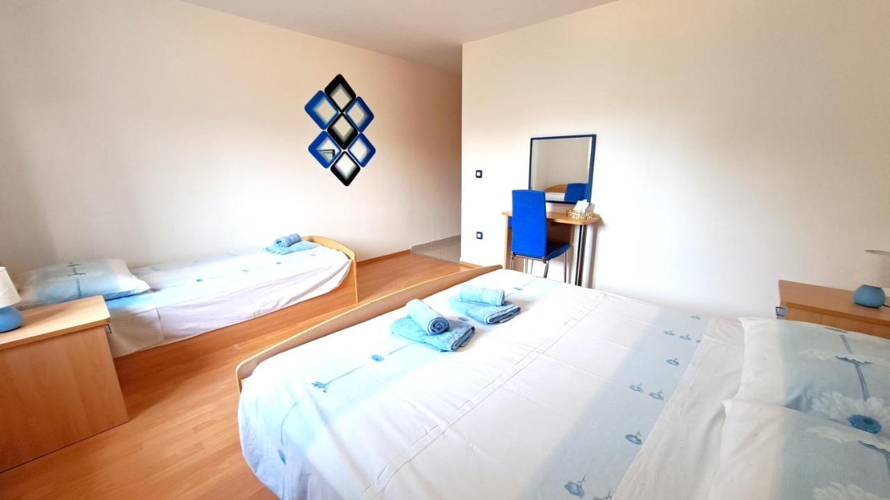 Apartments Kay Baška Екстериор снимка