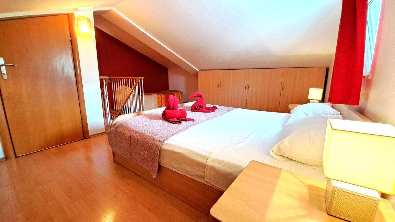 Apartments Kay Baška Екстериор снимка
