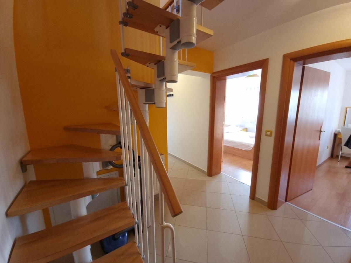 Apartments Kay Baška Екстериор снимка